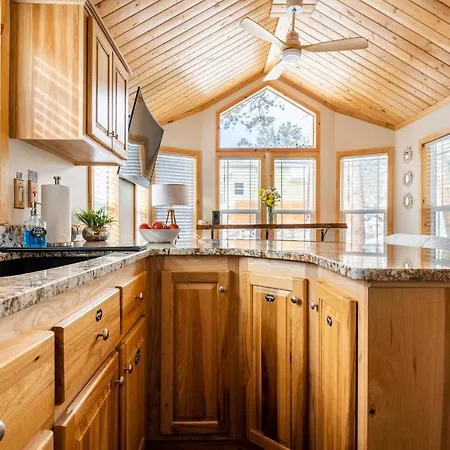 Nature'S Dream W/ Deck + Yard + Bbq Woodland Park Extérieur photo