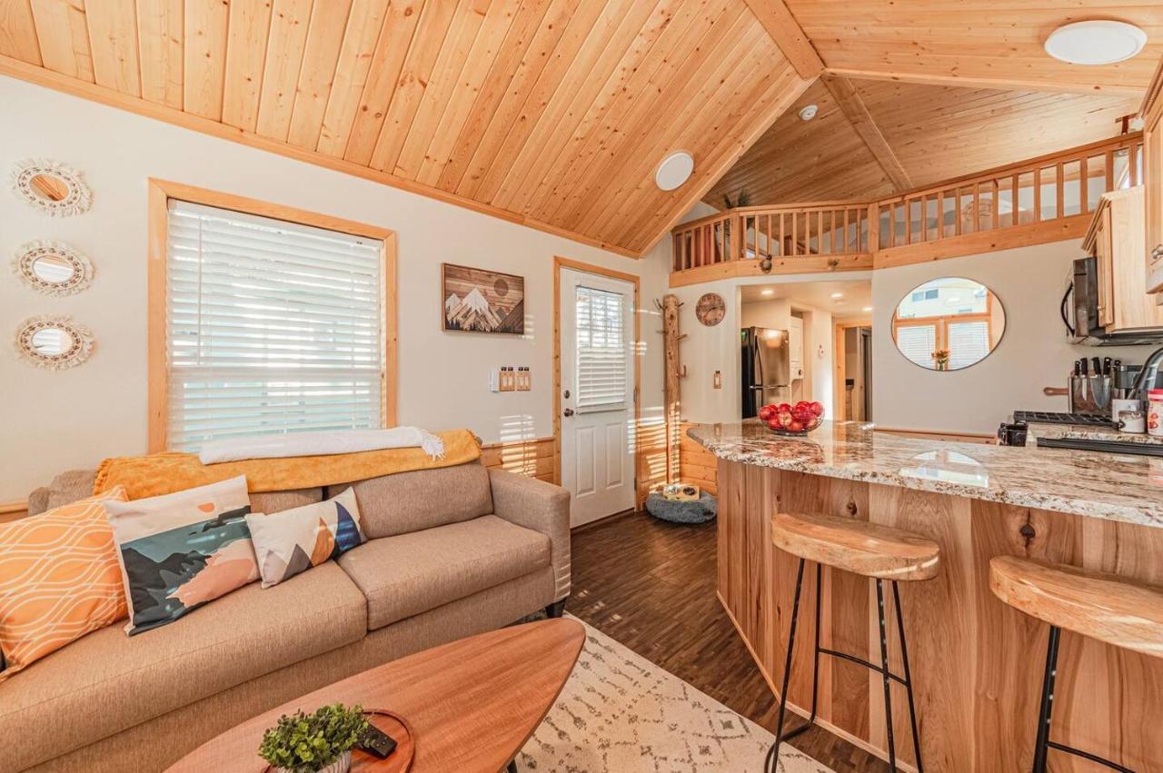 Nature's Dream W/ Deck + Yard + Bbq Woodland Park