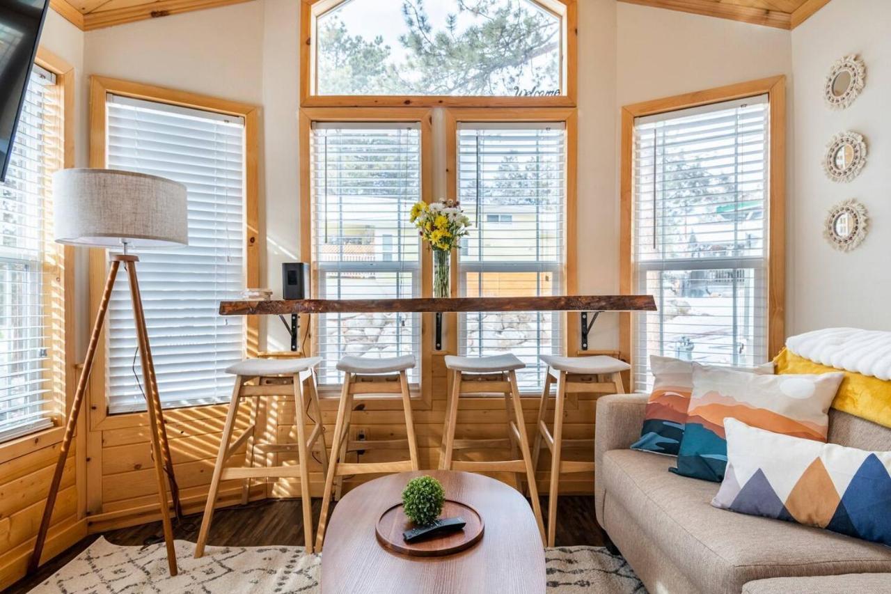 Nature's Dream W/ Deck + Yard + Bbq * Woodland Park